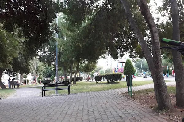 Şht. J. Kd. Uzm. Çvş. Ali Rıza Altın Parkı - Resim 8