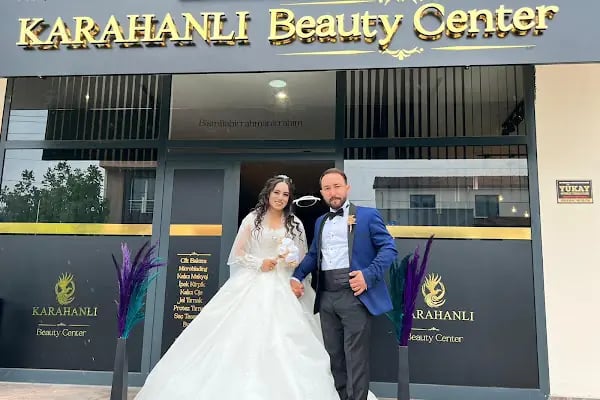 KARAHANLI BEAUTY CENTER ( BAYAN KUAFÖRÜ/GÜZELLİK SALONU) - Resim 6