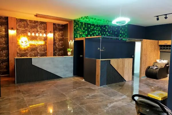 KARAHANLI BEAUTY CENTER ( BAYAN KUAFÖRÜ/GÜZELLİK SALONU) - Resim 8