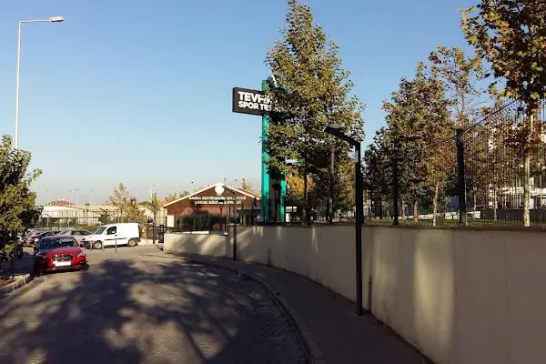 TEVFİK LAV SPOR TESİSLERİ - Resim 6
