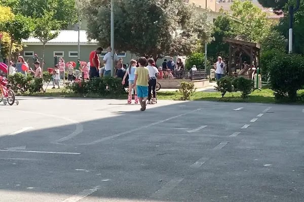 Maltepe Belediyesi İdealtepe küçükyalı Tesisleri - Resim 3