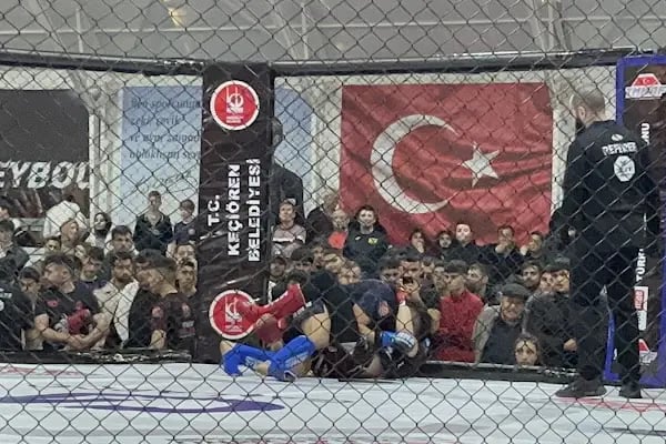 Hyena Fight Club | Boks Salonu / MMA / Muay Thai / Kick Boks / Boks - Resim 5
