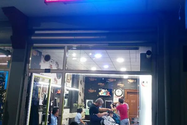 Ayzade Erkek Kuaförü - Resim 3