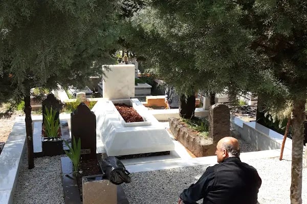 Asri Mezarlık - Resim 20