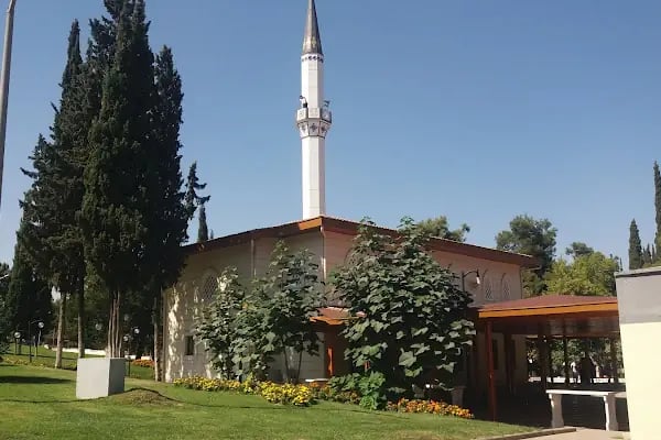 Asri Mezarlık - Resim 7