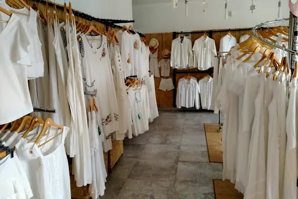Boutique &amp; Souvenir - Resim 6