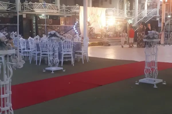 Şen Kristal Düğün Salonu &amp; Şen Bahçe Kahvaltı ve Cafe - Resim 2