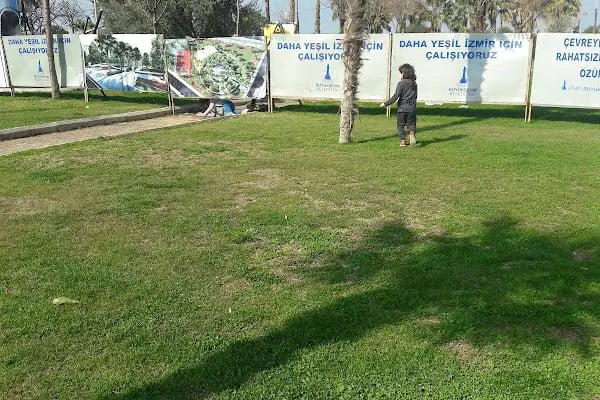 Cumhuriyet Parkı - Resim 20