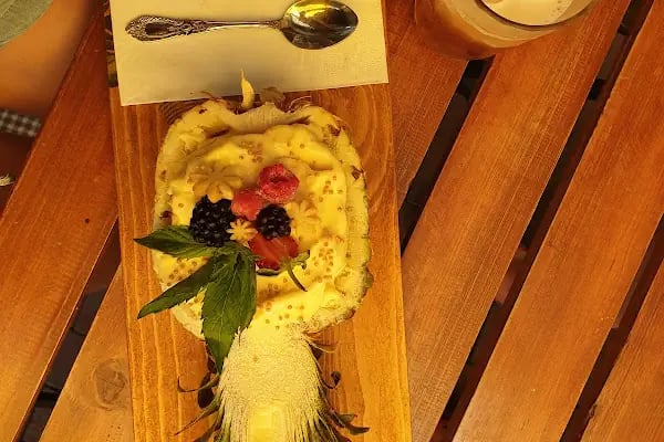 Veinte Cafe - Resim 16
