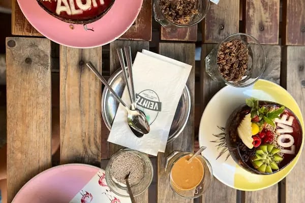Veinte Cafe - Resim 4