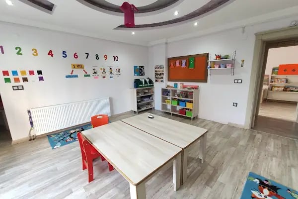 MERSİN ÇOCUKSU DÜŞLER KREŞ ve GÜNDÜZ BAKIMEVİ - Resim 12