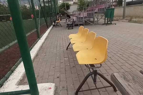 Milet mah. Mesut Göçmen spor tesisi - Resim 5