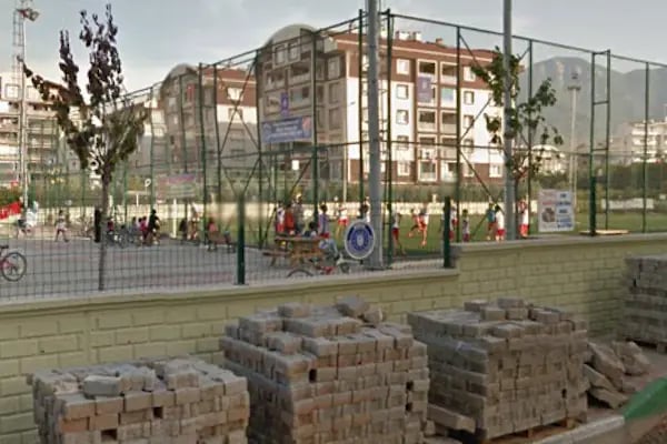 Milet mah. Mesut Göçmen spor tesisi - Resim 13