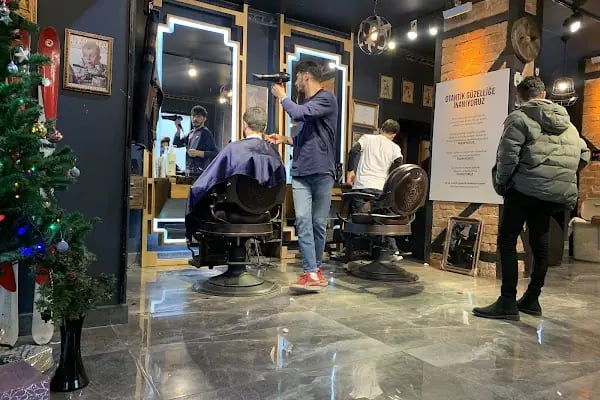 Işık Uysal Men Hair Studio - Resim 11