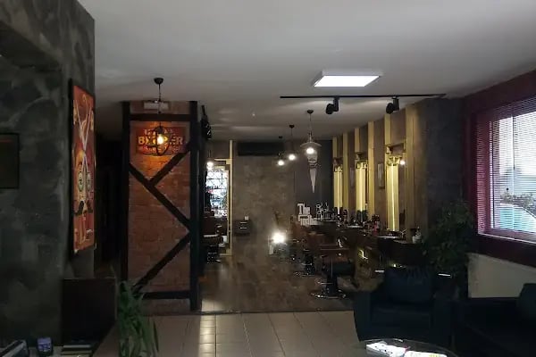 Işık Uysal Men Hair Studio - Resim 16