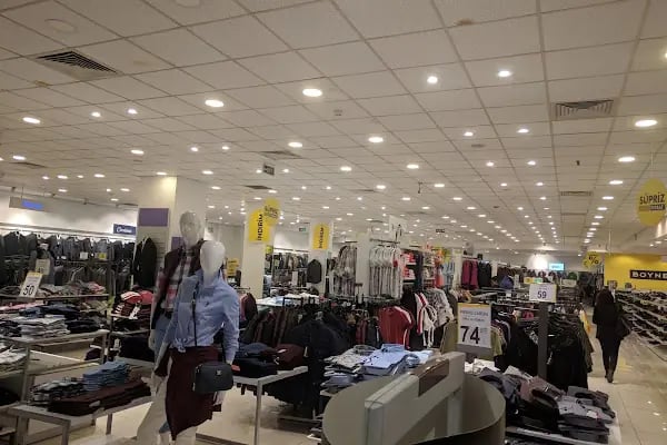Park Bornova Outlet Center - Resim 16
