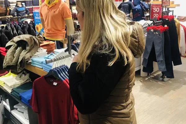 Park Bornova Outlet Center - Resim 7