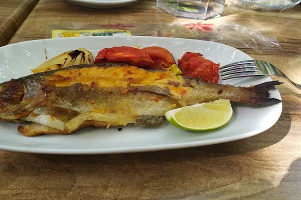 Beşoluk Canlı Alabalık Restoran - Resim 3