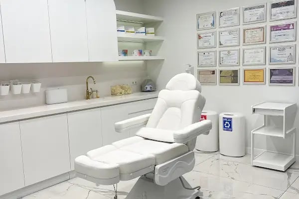 Doç. Dr. H. Selman Özkan Özel Muayenehanesi - Resim 2