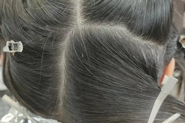 yazmira kuaför ve güzellik salonu - Resim 17