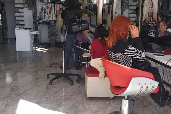 yazmira kuaför ve güzellik salonu - Resim 1