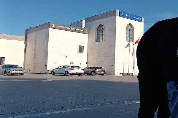 İstanbul Büyukşehir Belediyesi Ebu Bekir Kültür Merkezi - Resim 15