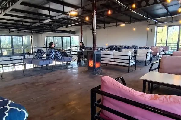 Zuuum Cafe - Resim 2