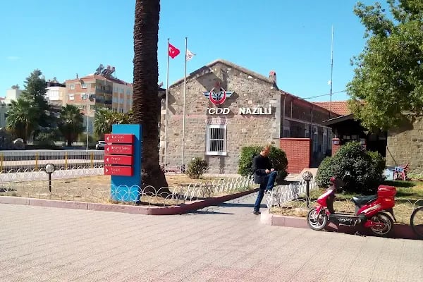 Nazilli Tren İstasyonu - Resim 11