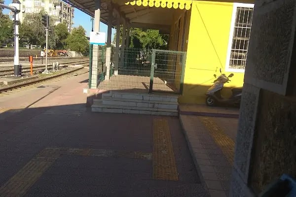 Nazilli Tren İstasyonu - Resim 9