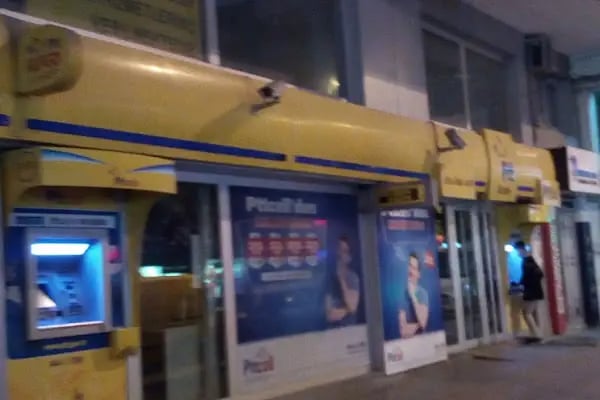 Sefaköy Ptt Merkez Müdürlüğü - Resim 7