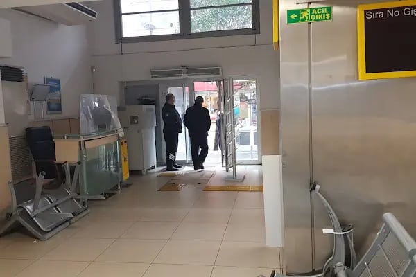Sefaköy Ptt Merkez Müdürlüğü - Resim 3