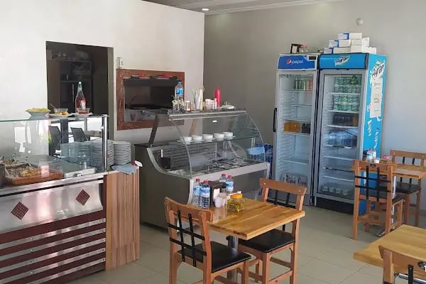 Aile Ev yemekleri Ve Izgara Kofte Salonu - Resim 6