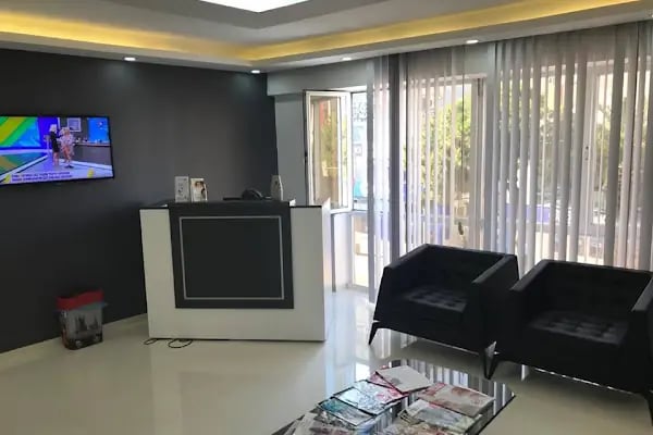 Diş Hekimi Murat ALTUN - Resim 1