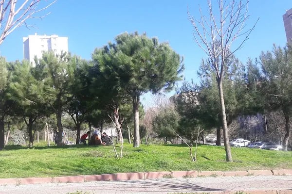 12 Temmuz Şehitler Parkı - Resim 1