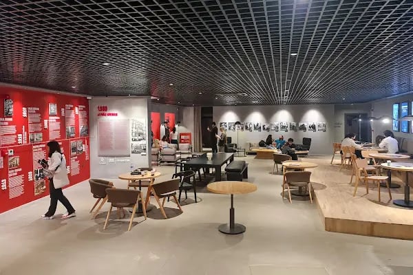 İBB Beyoğlu Sineması - Resim 4