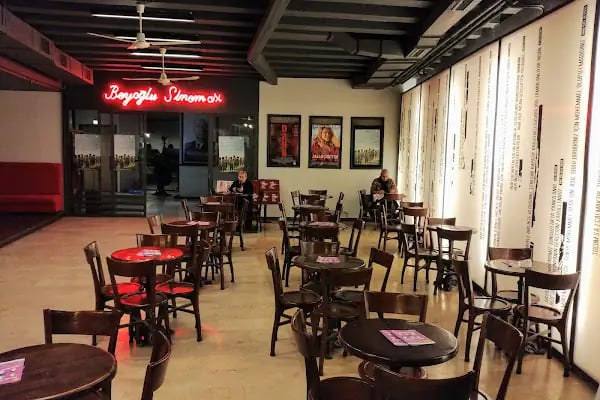 İBB Beyoğlu Sineması - Resim 9