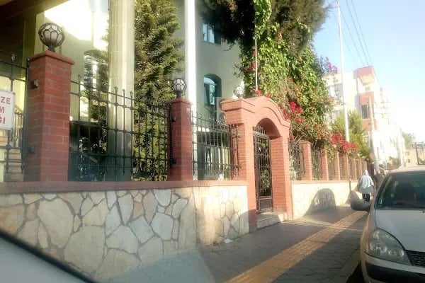 Avni Naili Limboz Camii - Resim 13