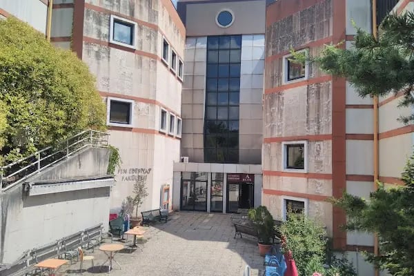 Kocaeli Üniversitesi - Resim 13