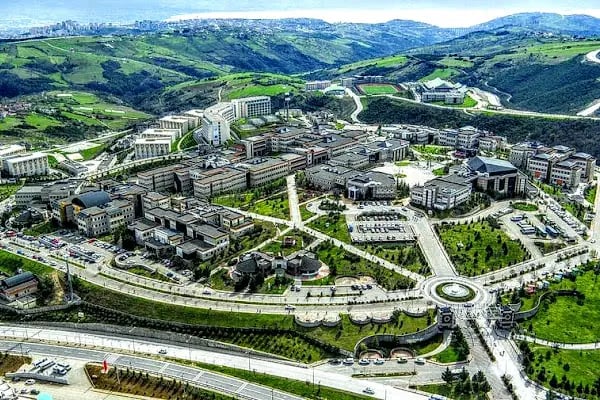 Kocaeli Üniversitesi - Resim 18