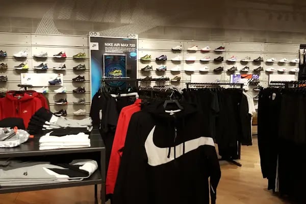 Nike Store - İzmir İstinye Park AVM - Resim 7
