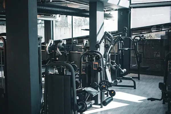 CAVE FITNESS - Resim 3