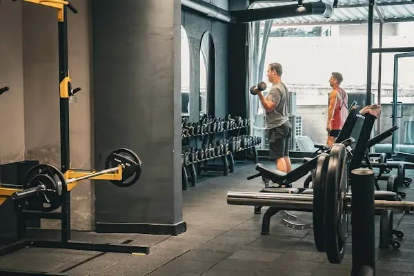 CAVE FITNESS - Resim 5