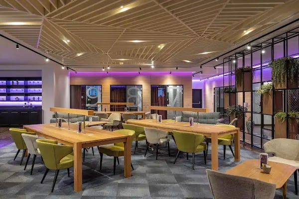 YOTELAIR Istanbul Airport (Airside) - Resim 4