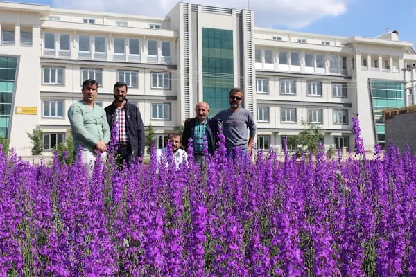 Konya Meram Tahir Büyükkörükçü Anadolu İmam Hatip Lisesi - Resim 2
