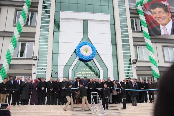 Konya Meram Tahir Büyükkörükçü Anadolu İmam Hatip Lisesi - Resim 4
