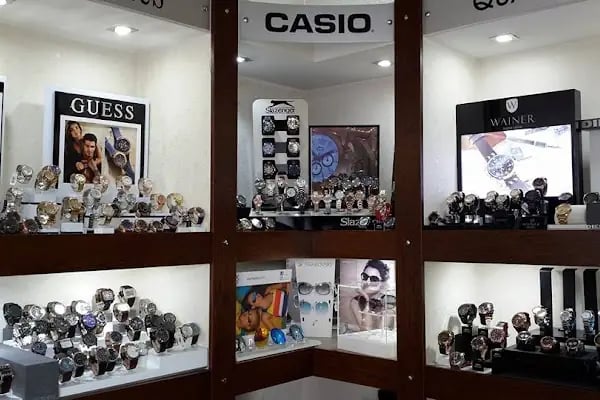 Altın Optik Saat - Resim 3