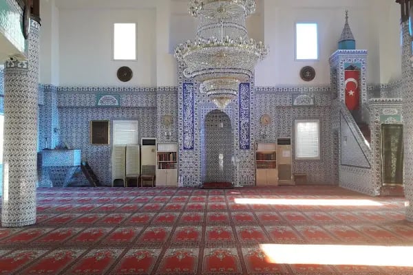 Merkez Yeni Cami - Resim 2