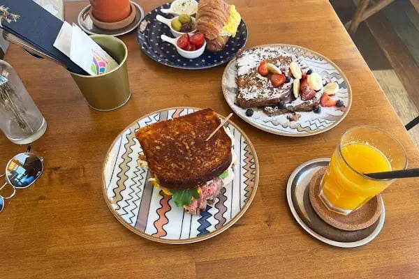 Cafe Chives - Resim 7
