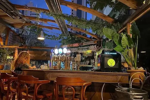 Sakal Kafe Pub - Resim 3
