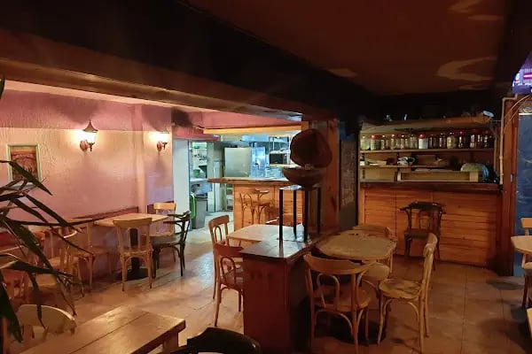 Sakal Kafe Pub - Resim 18